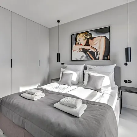 Nowa Motlawa Spa, Pool, Gym & Parking By Downtown Apartment Gdansk