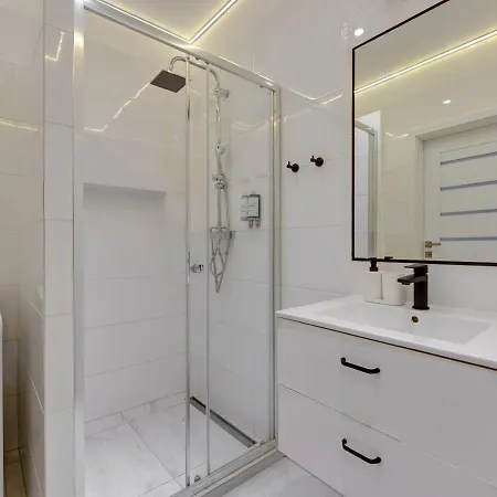 Apartment Nowa Motlawa Spa, Pool, Gym & Parking By Downtown Gdansk