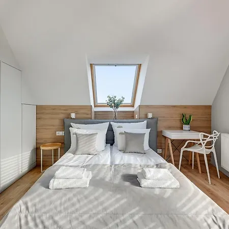 Nowa Motlawa Spa, Pool, Gym & Parking By Downtown *